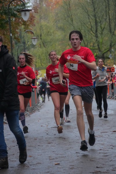 Hart voor Hannah, Plantsoenloop 1 november 2025, foto 18