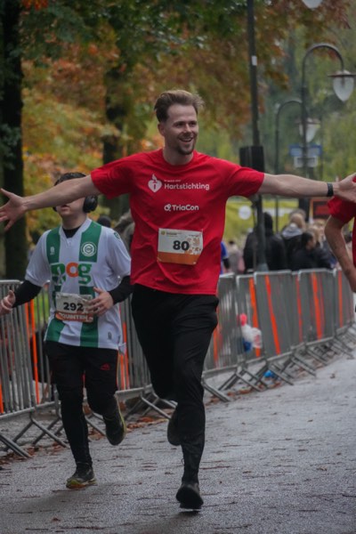 Hart voor Hannah, Plantsoenloop 1 november 2025, foto 24