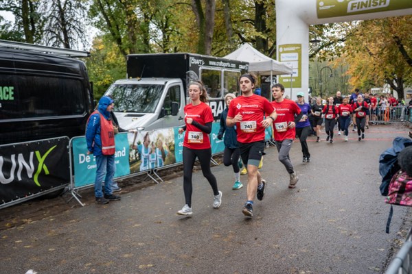 Hart voor Hannah, Plantsoenloop 1 november 2025, foto 59