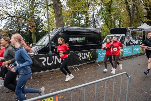 Hart voor Hannah, Plantsoenloop 1 november 2025, foto 102
