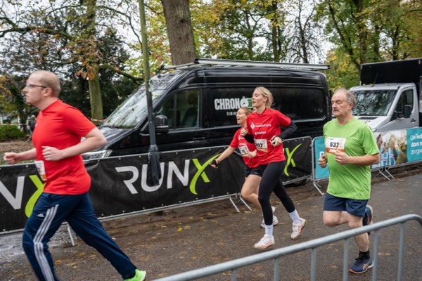 Hart voor Hannah, Plantsoenloop 1 november 2025, foto 106