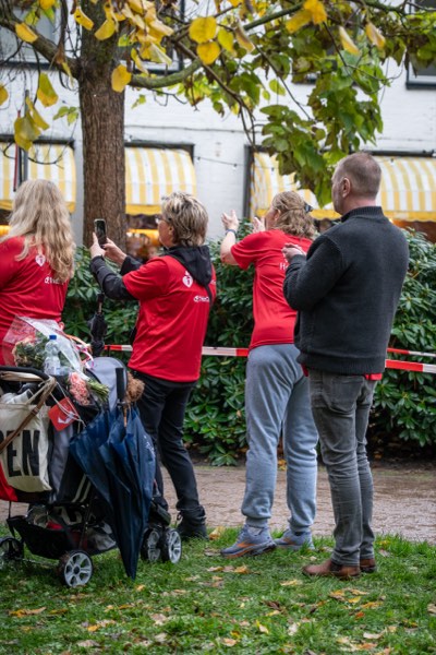 Hart voor Hannah, Plantsoenloop 1 november 2025, foto 112